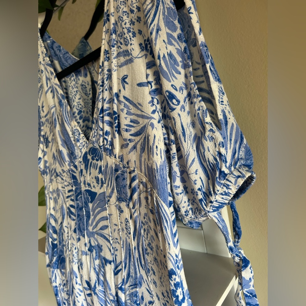 FREE PEOPLE Tropical Blue and White Fit & Flare Midi Dress - Picture 11 of 15